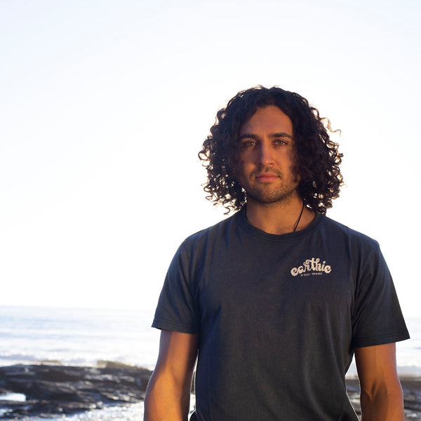 Earthie Tee – Small Logo