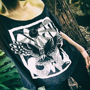 Night Owl – Womens Cropped Tee – Black - Earthie