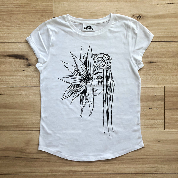 Flower Girl Rolled Sleeve Tee