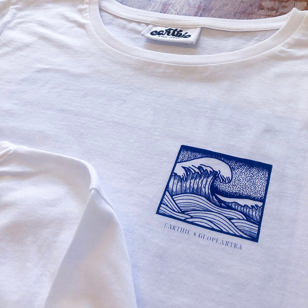 The Wave Rolled Sleeve Tee